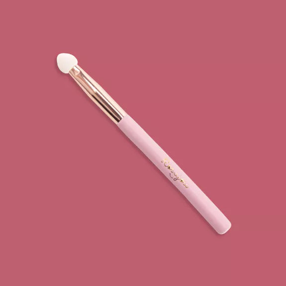 Pinceau applicateur pour les yeux
