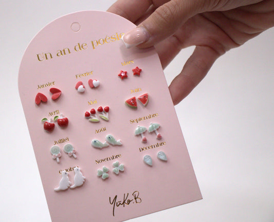 Ensemble de 12 paires de boucles d'oreilles thème rouge